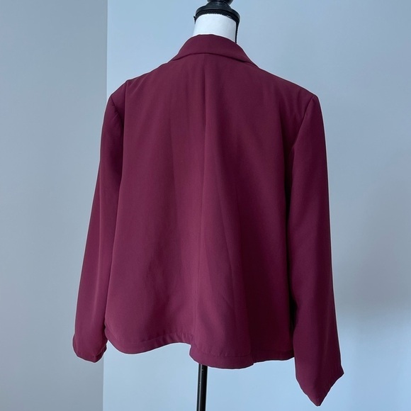 JustFab size 3X two way convertible zip one button blazer - Picture 16 of 16